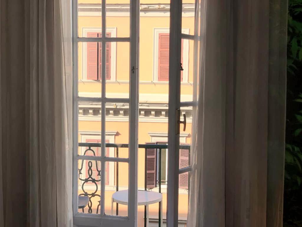 Amoroma Vatican المظهر الخارجي الصورة